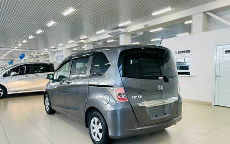 Honda Freed I, 2012 год, 1 599 999 рублей, 3 фотография