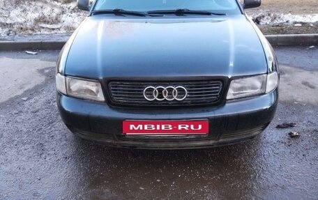 Audi A4, 1996 год, 285 000 рублей, 2 фотография