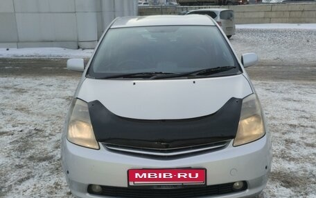 Toyota Prius, 2011 год, 930 000 рублей, 2 фотография