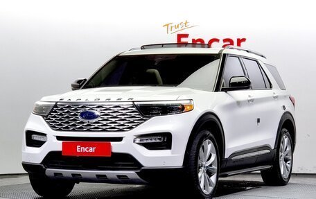 Ford Explorer VI, 2021 год, 4 480 000 рублей, 1 фотография