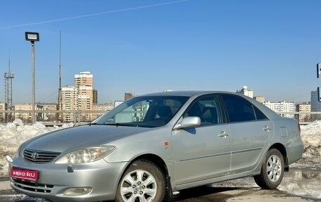 Toyota Camry V40, 2003 год, 735 000 рублей, 1 фотография