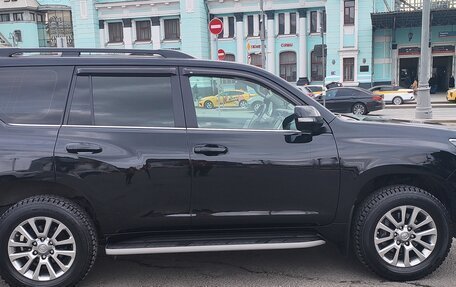 Toyota Land Cruiser Prado 150 рестайлинг 2, 2019 год, 7 199 000 рублей, 5 фотография