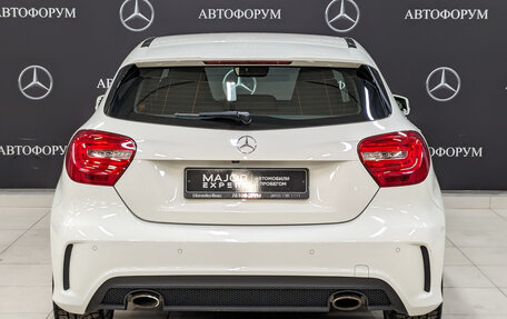 Mercedes-Benz A-Класс, 2015 год, 1 750 000 рублей, 6 фотография