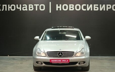 Mercedes-Benz CLS, 2004 год, 777 000 рублей, 2 фотография