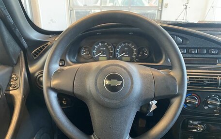 Chevrolet Niva I рестайлинг, 2018 год, 930 000 рублей, 10 фотография