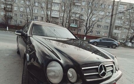 Mercedes-Benz CLK-Класс, 2002 год, 550 000 рублей, 2 фотография