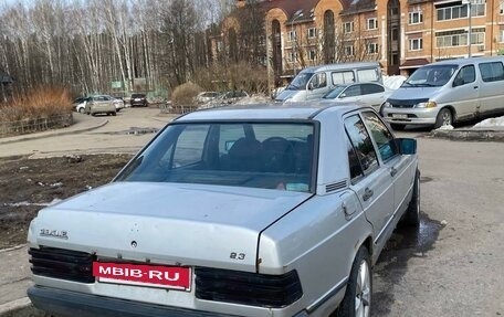 Mercedes-Benz 190 (W201), 1985 год, 100 000 рублей, 5 фотография