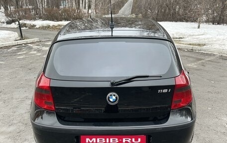 BMW 1 серия, 2009 год, 825 000 рублей, 6 фотография