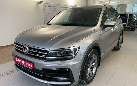 Volkswagen Tiguan II, 2019 год, 3 355 000 рублей, 1 фотография