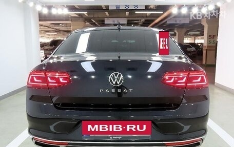 Volkswagen Passat B8 рестайлинг, 2021 год, 3 080 000 рублей, 4 фотография