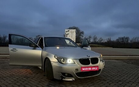 BMW 5 серия, 2005 год, 700 000 рублей, 2 фотография
