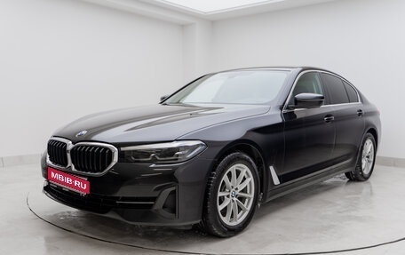 BMW 5 серия, 2021 год, 6 190 000 рублей, 1 фотография