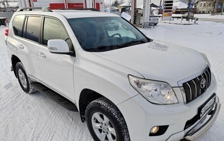 Toyota Land Cruiser Prado 150 рестайлинг 2, 2012 год, 3 200 000 рублей, 4 фотография