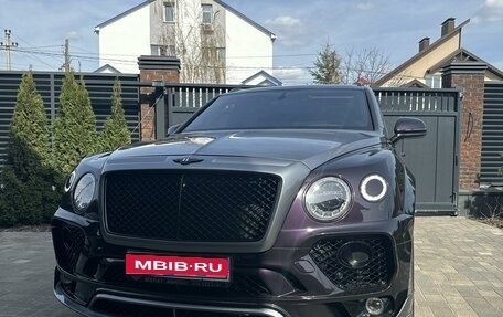 Bentley Bentayga I, 2018 год, 16 300 000 рублей, 1 фотография