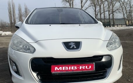 Peugeot 308 II, 2011 год, 680 000 рублей, 1 фотография