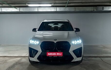 BMW X5 M, 2023 год, 23 500 000 рублей, 2 фотография