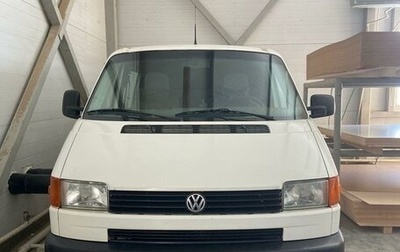 Volkswagen Transporter T4, 2000 год, 815 000 рублей, 1 фотография