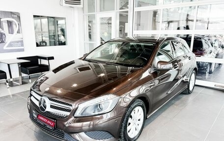 Mercedes-Benz A-Класс, 2015 год, 1 636 000 рублей, 1 фотография
