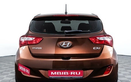 Hyundai i30 II рестайлинг, 2012 год, 1 200 000 рублей, 6 фотография