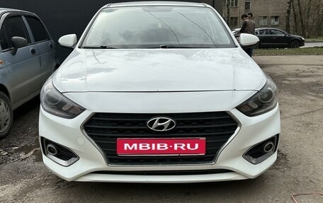 Hyundai Solaris II рестайлинг, 2017 год, 1 320 000 рублей, 1 фотография