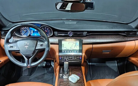 Maserati Quattroporte VI, 2020 год, 5 800 000 рублей, 5 фотография