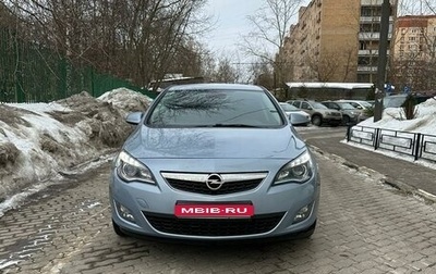 Opel Astra J, 2011 год, 880 000 рублей, 1 фотография