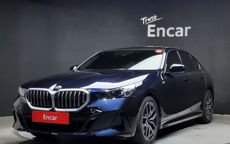 BMW 5 серия, 2024 год, 7 825 000 рублей, 1 фотография