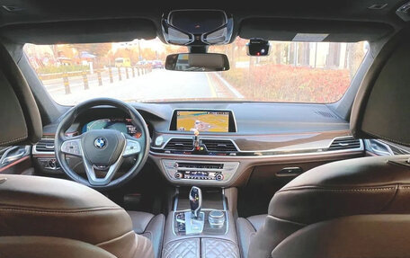 BMW 7 серия, 2020 год, 5 500 000 рублей, 1 фотография