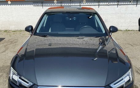 Audi A4, 2019 год, 2 350 000 рублей, 1 фотография