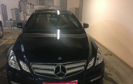 Mercedes-Benz E-Класс, 2012 год, 2 090 000 рублей, 1 фотография