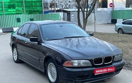 BMW 5 серия, 1997 год, 260 000 рублей, 1 фотография