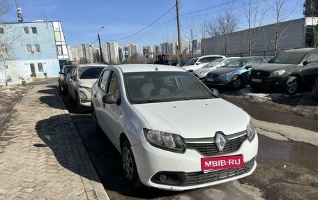 Renault Logan II, 2014 год, 365 000 рублей, 1 фотография