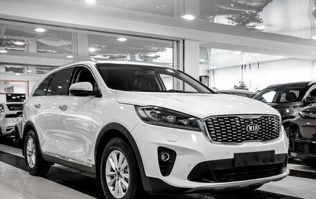 KIA Sorento III Prime рестайлинг, 2018 год, 2 899 000 рублей, 4 фотография