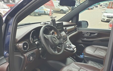 Mercedes-Benz V-Класс, 2014 год, 3 000 000 рублей, 5 фотография