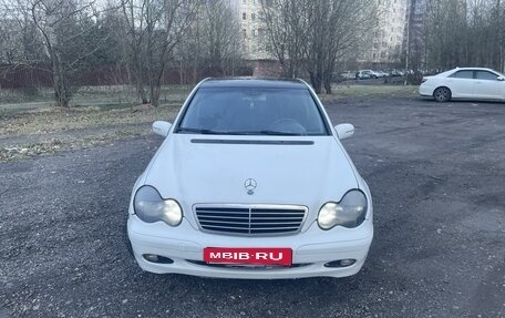 Mercedes-Benz C-Класс, 2000 год, 550 000 рублей, 2 фотография