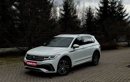 Volkswagen Tiguan II, 2021 год, 4 350 000 рублей, 1 фотография