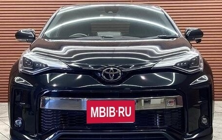 Toyota C-HR I рестайлинг, 2020 год, 1 100 000 рублей, 2 фотография