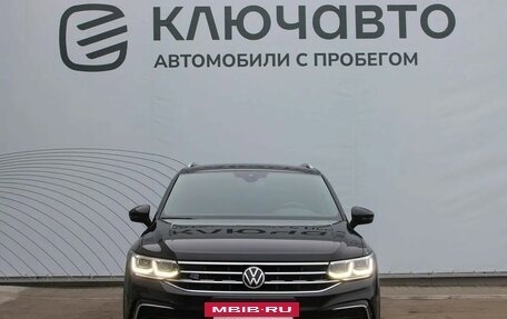 Volkswagen Tiguan II, 2020 год, 4 130 000 рублей, 2 фотография