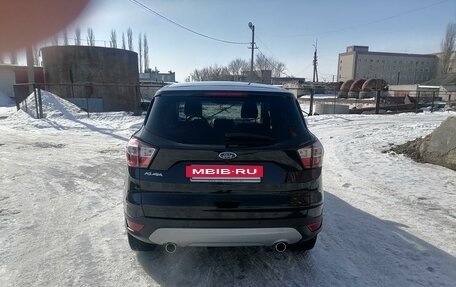 Ford Kuga III, 2018 год, 2 150 000 рублей, 2 фотография