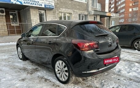 Opel Astra J, 2014 год, 1 130 000 рублей, 4 фотография
