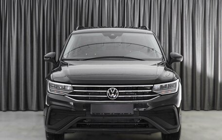 Volkswagen Tiguan II, 2022 год, 3 779 000 рублей, 3 фотография