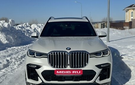 BMW X7, 2020 год, 9 470 000 рублей, 2 фотография