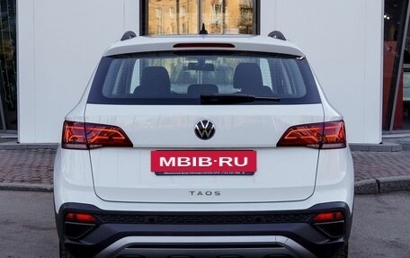 Volkswagen Taos, 2022 год, 2 400 777 рублей, 4 фотография