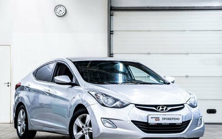 Hyundai Elantra V, 2012 год, 845 000 рублей, 2 фотография
