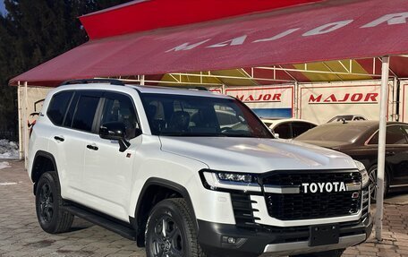Toyota Land Cruiser, 2022 год, 14 200 000 рублей, 5 фотография