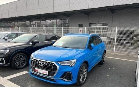 Audi Q3, 2019 год, 3 400 000 рублей, 2 фотография