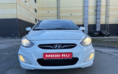 Hyundai Solaris II рестайлинг, 2012 год, 780 000 рублей, 1 фотография