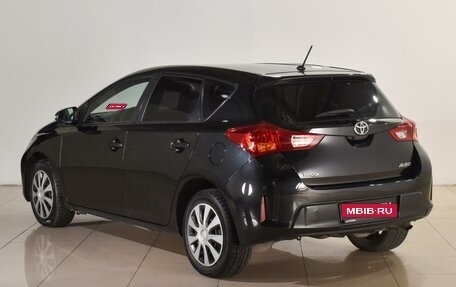 Toyota Auris II, 2013 год, 1 399 000 рублей, 2 фотография