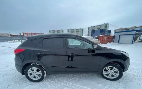 Hyundai ix35 I рестайлинг, 2013 год, 1 780 000 рублей, 2 фотография