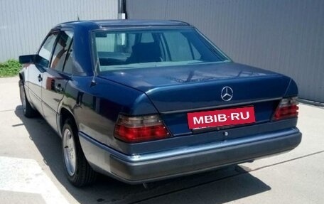 Mercedes-Benz W124, 1991 год, 800 000 рублей, 3 фотография